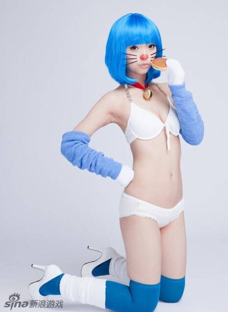 性感比基尼萌妹变身猫咪cos图