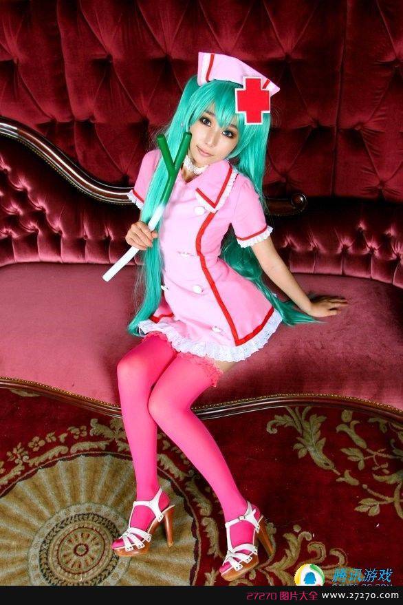 靓丽病栋美女COS
