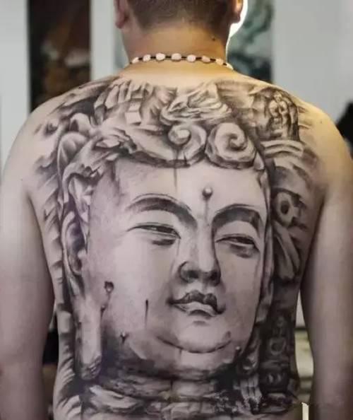 面慈心善的佛像满背纹身图案大全