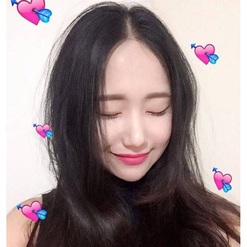 非主流女生图片 他不需要你了