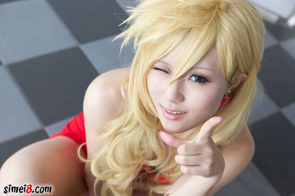 黄发妖狐小红娘cos图片大全