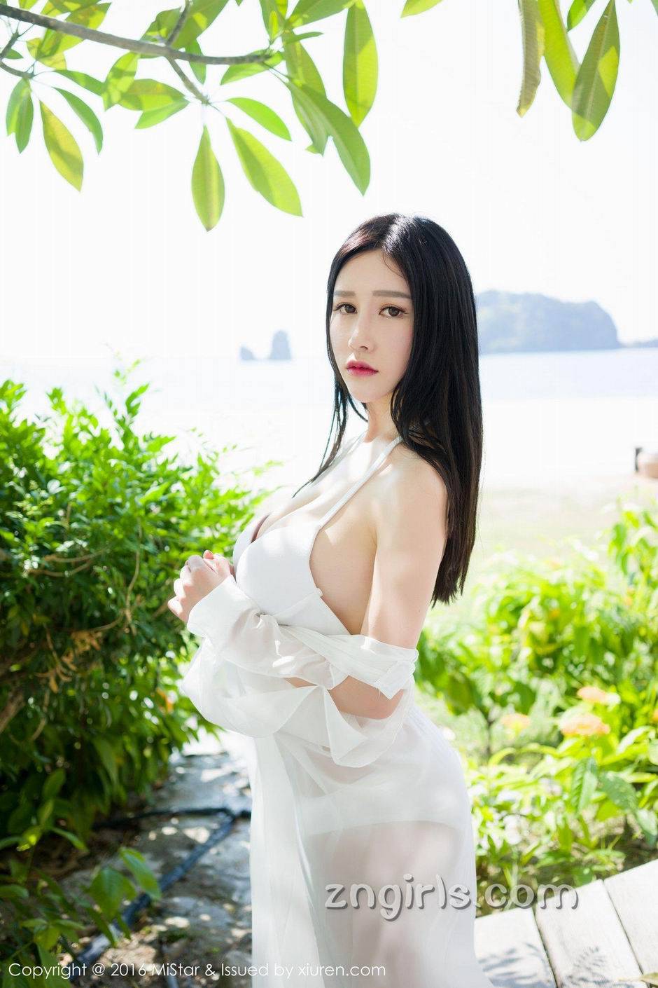 性感美女于姬Una清新唯美旅拍写真