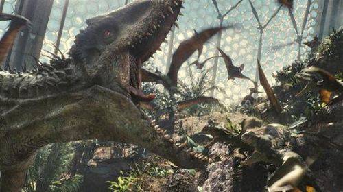 导演揭《侏罗纪2》：恐龙进城+被当武器？