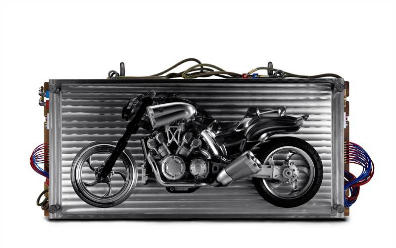 超级霸气个性的摩托车高清图片