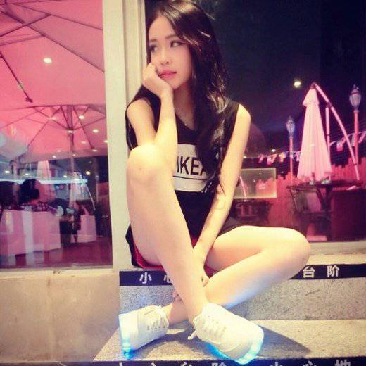 安静唯美意境女生非主流图片