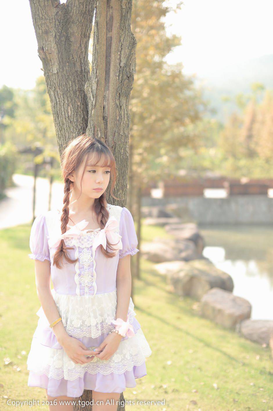 极品校花美女小九Vin化身童话公主