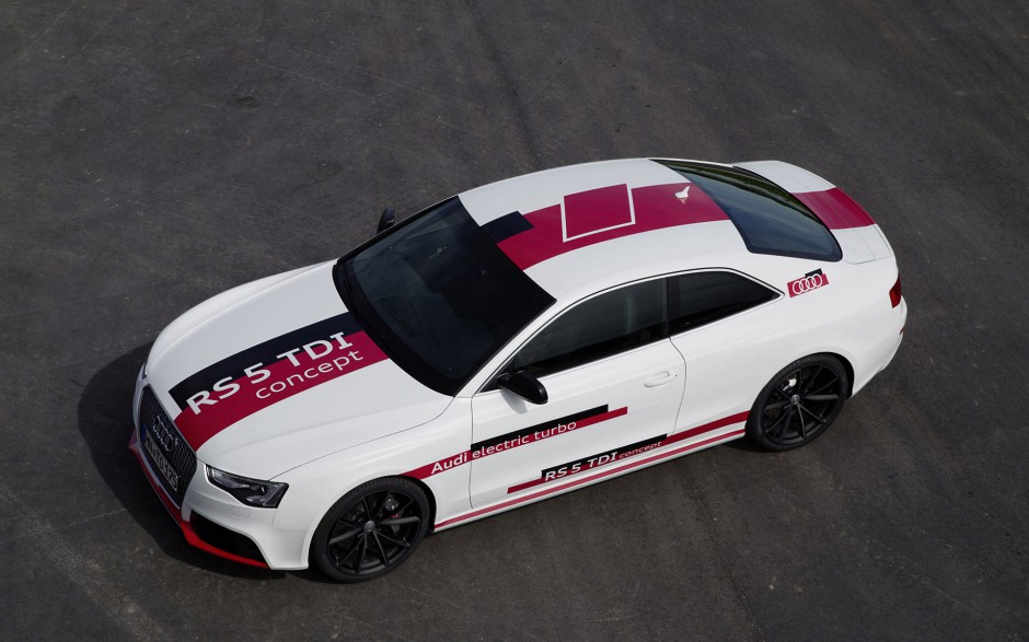 2014款奥迪RS5 TDI Concept汽车桌面壁纸