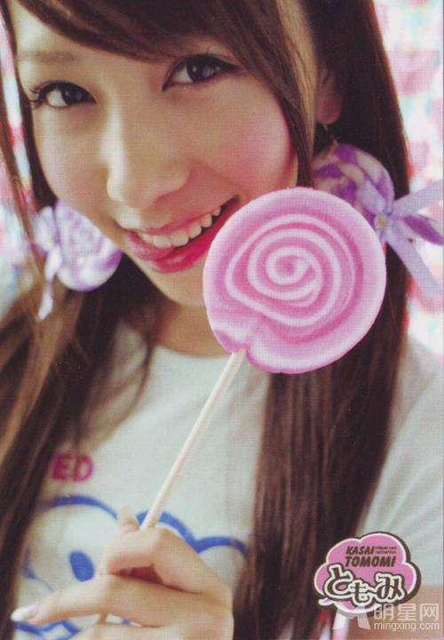 日本女星河西智美棒棒糖可爱个性写真