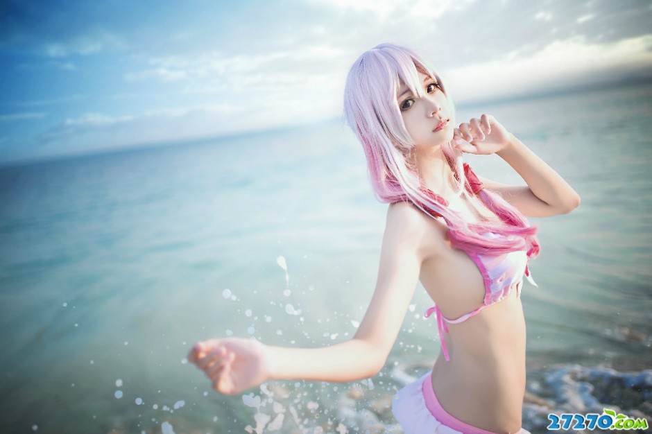 《楪祈 Inori 水着版》海边泳装cosplay图片