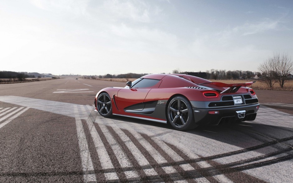 豪华顶级Koenigsegg跑车高清图片