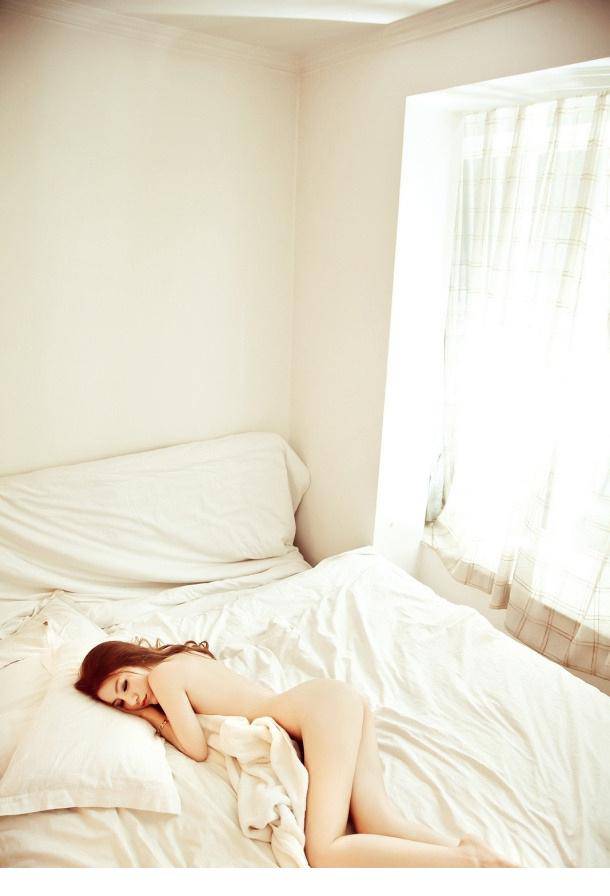 混血美女雷可倪丰满人体艺术写真