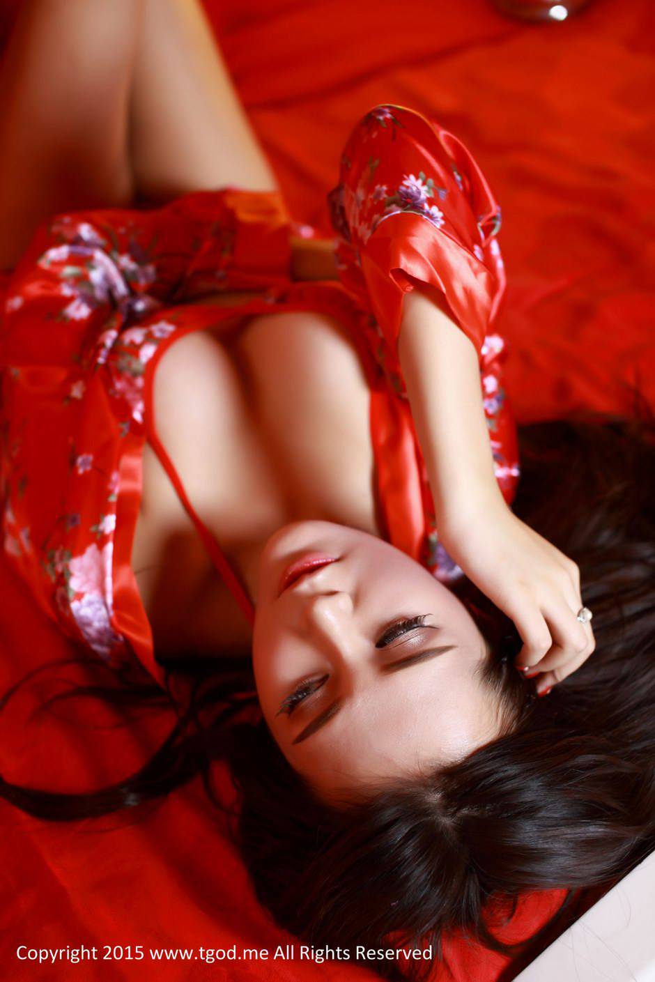 性感女神朱赢妩媚撩人私房写真