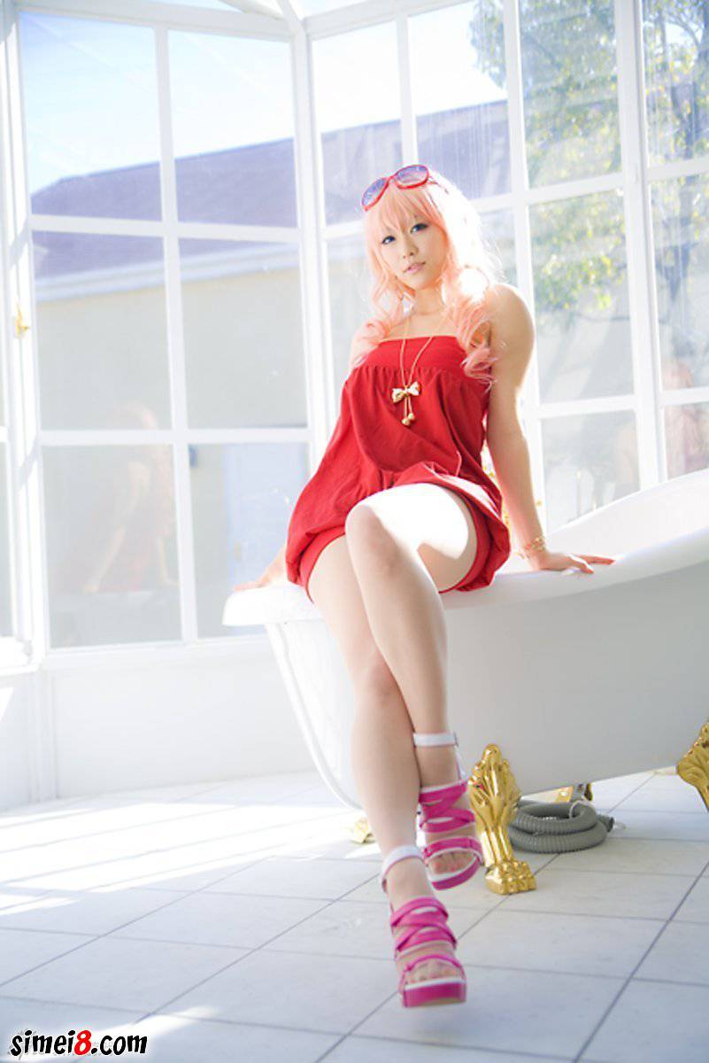 cosplay美女的性感爆乳个人秀