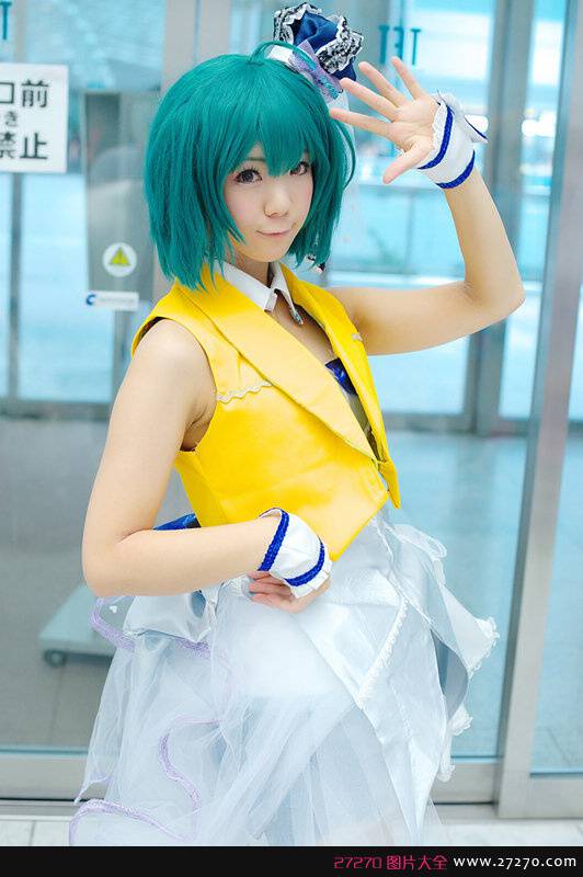 高清《超时空要塞》女主角COS