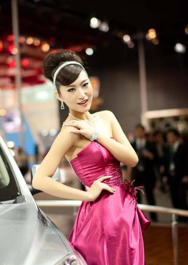 盘点车展上的靓丽车模合集