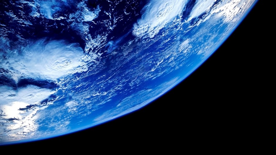 地球蓝色唯美高清背景图