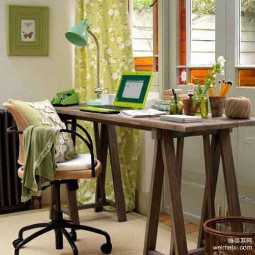 打造清爽舒适的家庭办公室装修设计图片