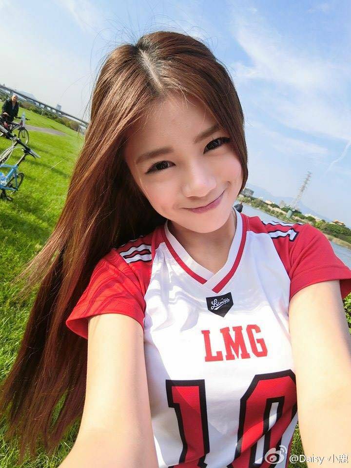 清纯甜美女神林小鹿Daisy美照合集