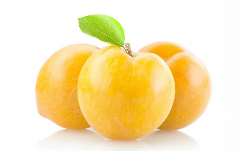 新鲜红嫩李子水果高清大图壁纸