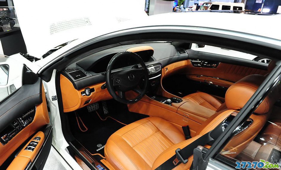 街头豪车实拍 阿拉伯