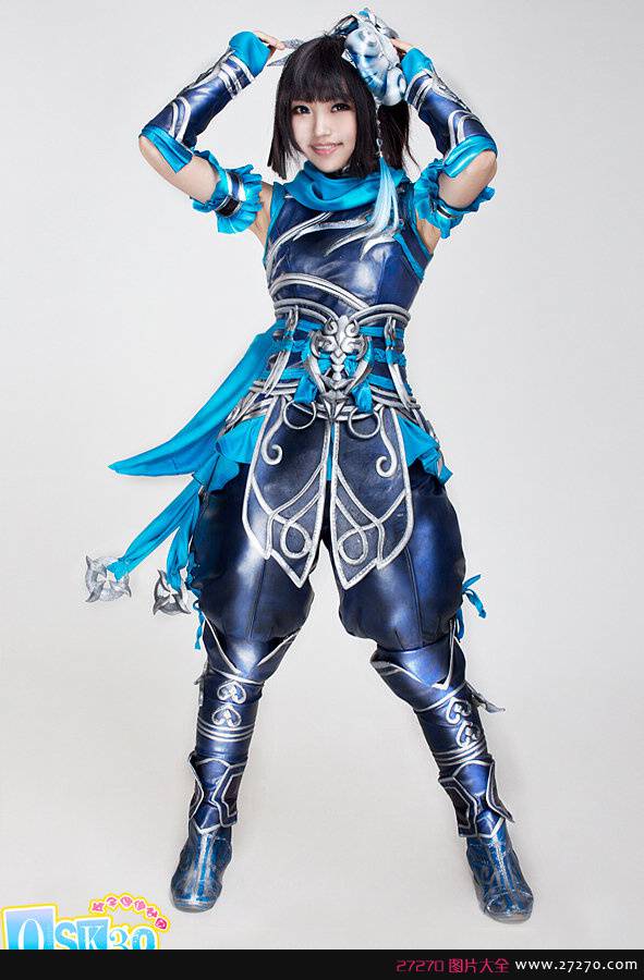 性感可爱萝莉演绎清纯服装美女COS