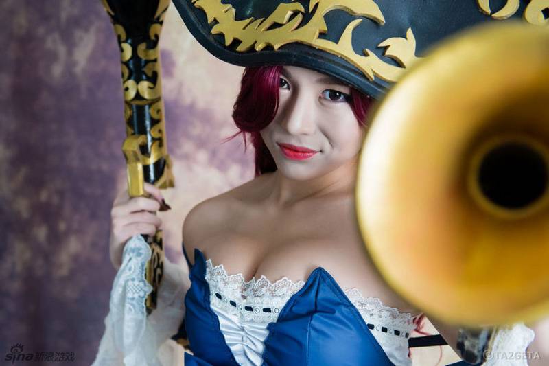 韩国性感美女LOL女枪Cosplay图片欣赏