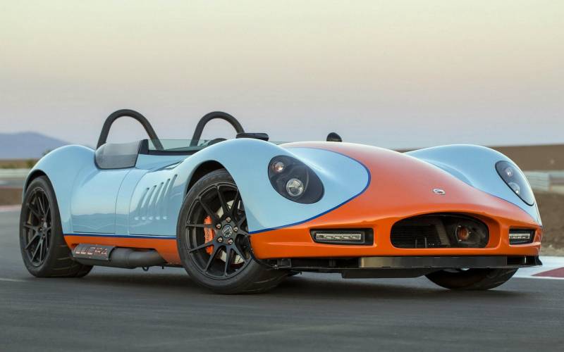 Lucra LC470时尚造型超跑