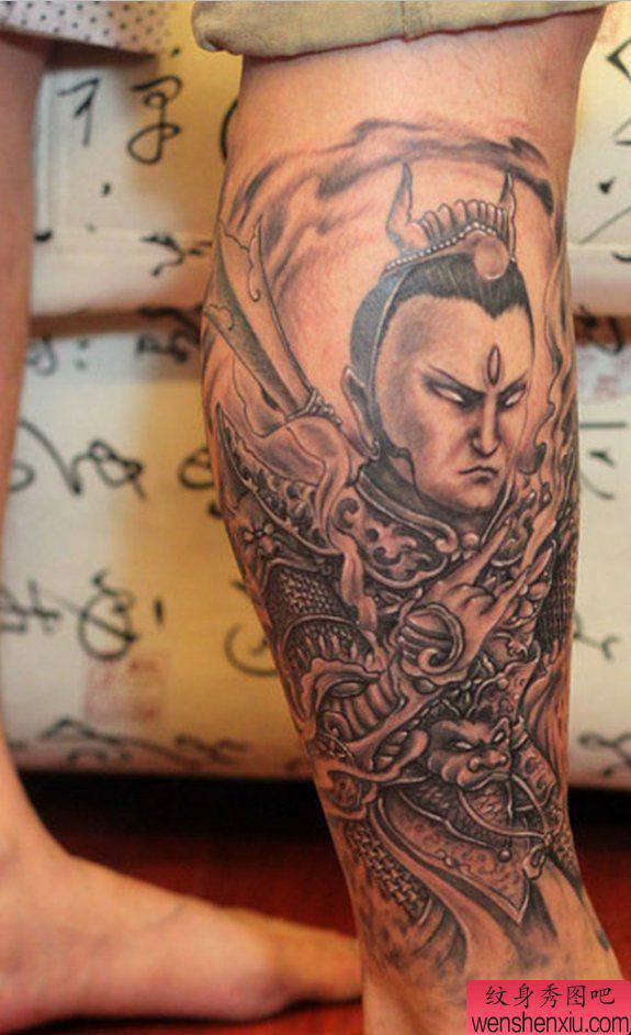 男性专属的二郎神纹身图片