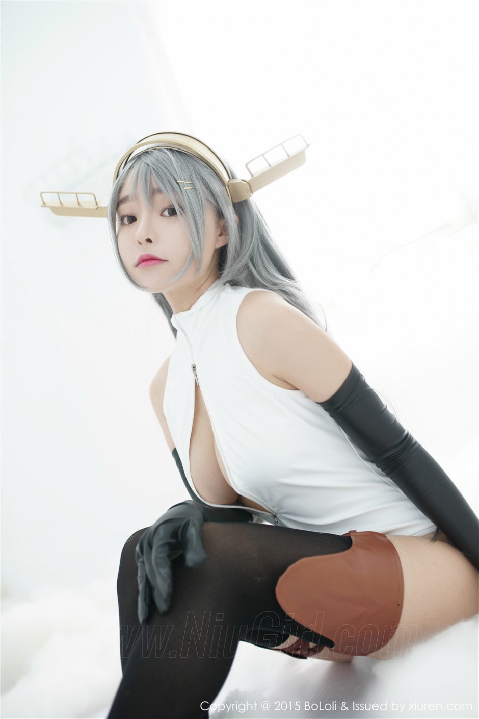 爆乳美女柳侑绮诱惑高清cosplay图片