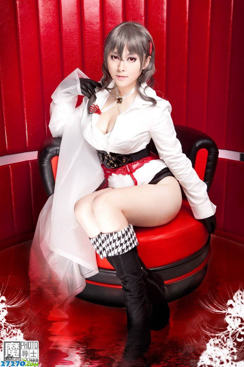 身材火辣美女个性cosplay伊邪那美