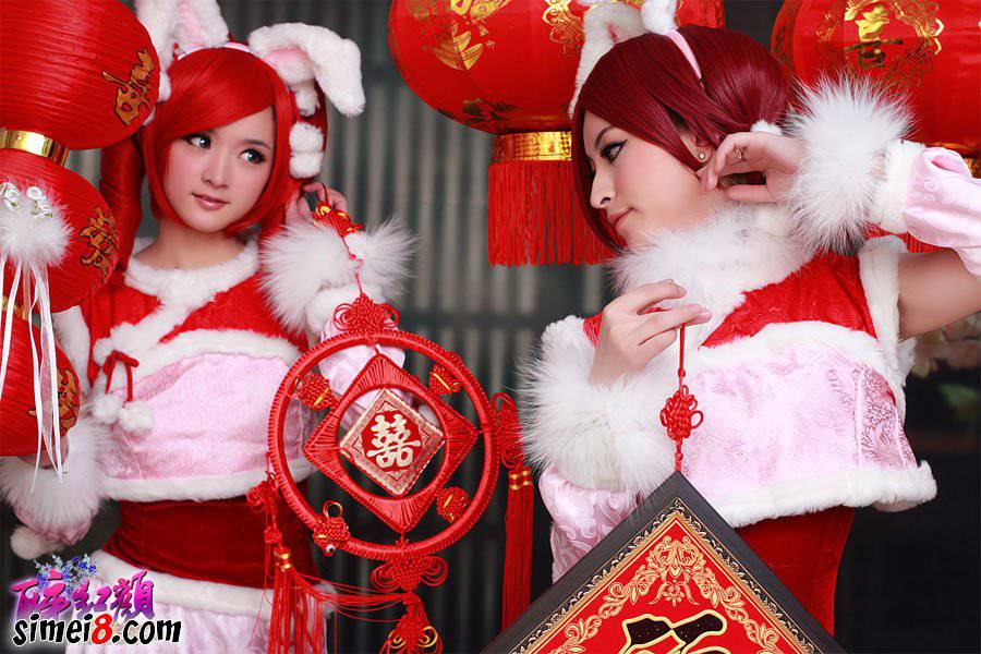 cosplay图片lol兔女郎来拜年了