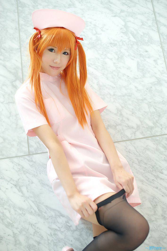 美少女粉色护士装绝美版cosplay写真