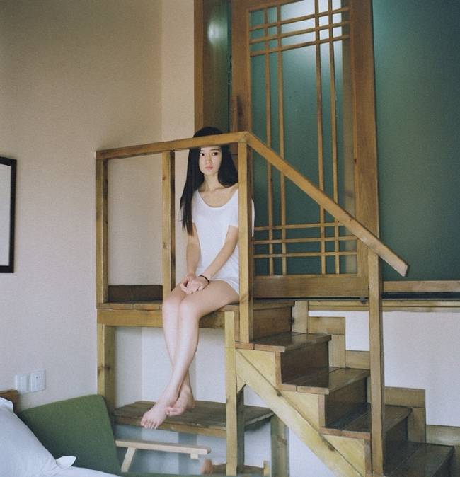 陈丹婷时尚纯美迷人生活自拍照