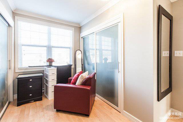 现代时尚元素豪华装修效果图