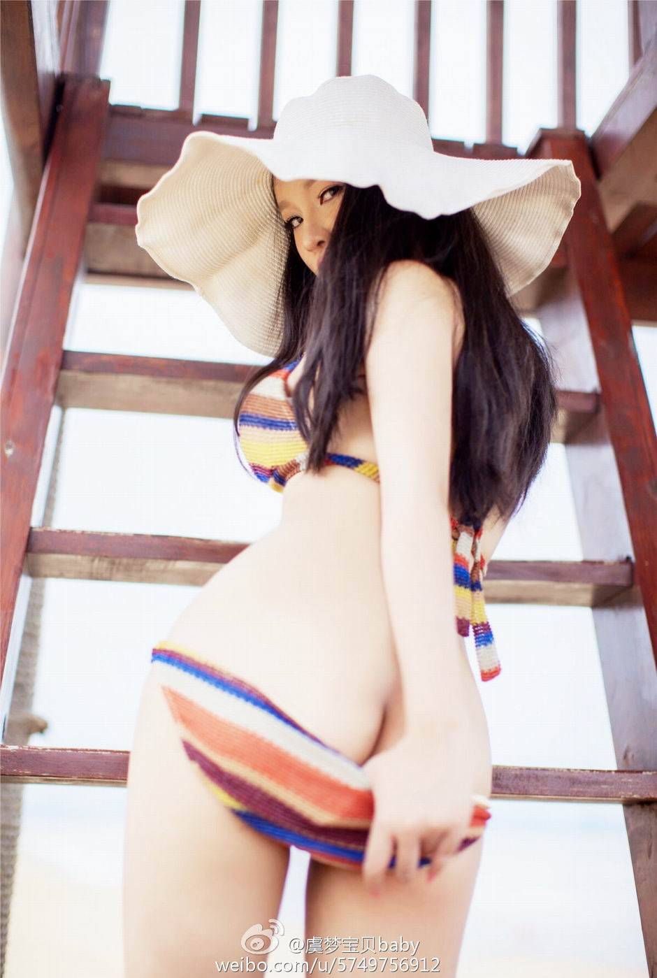 网络红人虞梦宝贝极度大胆诱惑写真