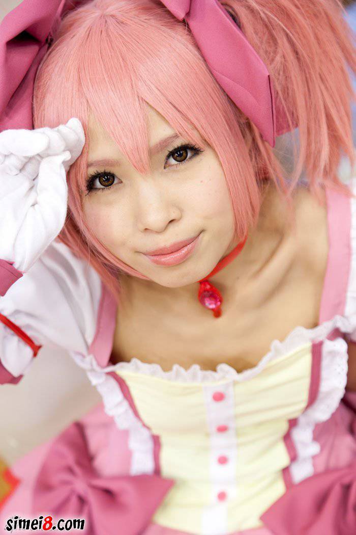 甜美可人的cos二次元公主图片