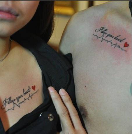 情侣肩部英文纹身图片素材分享