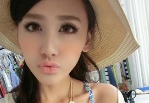 齐刘海小清新女生图片素材