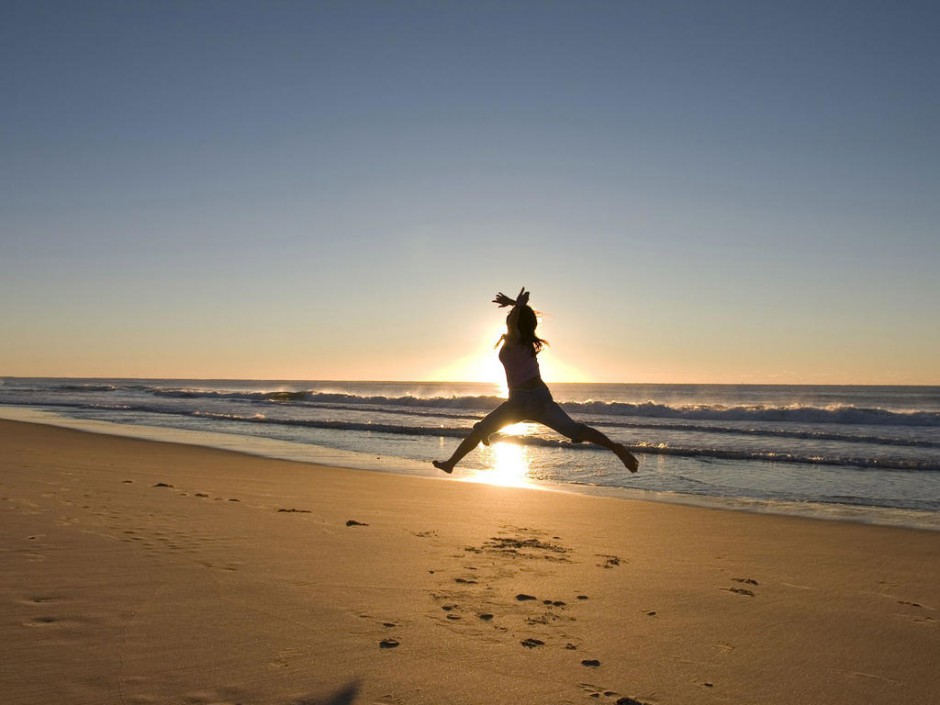 跃动活力人物浪漫壁纸