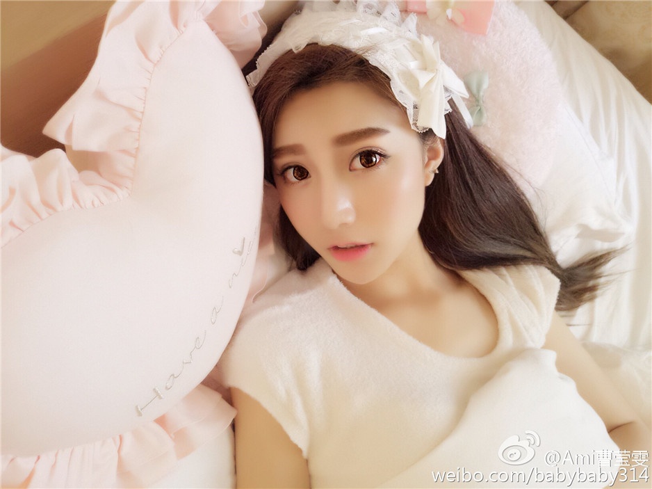 平面模特曹莹雯Ami微博私房美图