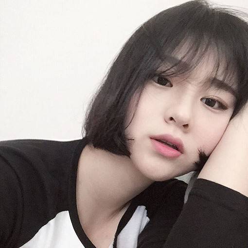 非主流伤感女生图片 美丽而忧伤