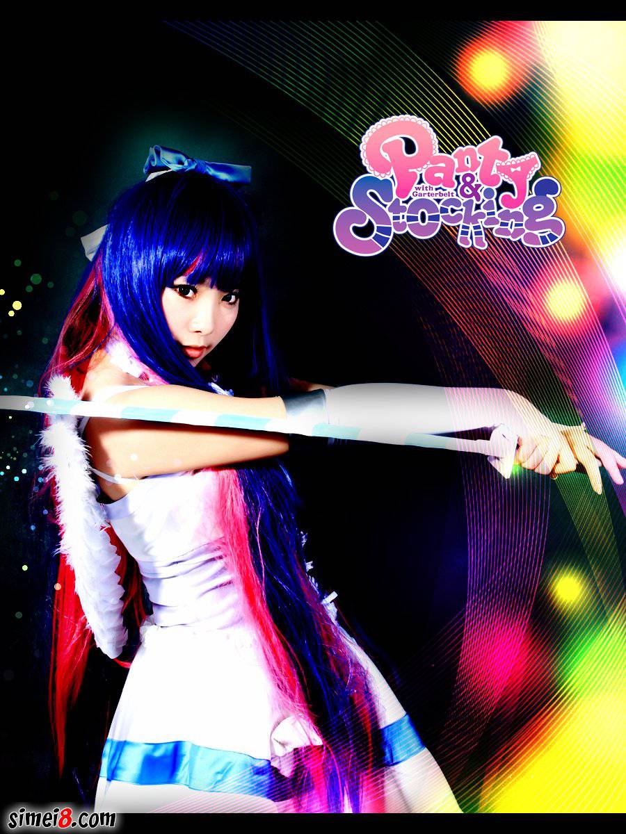 董香真人cos战斗服图极具诱惑力