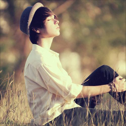 欧美范帅男伤感大图片