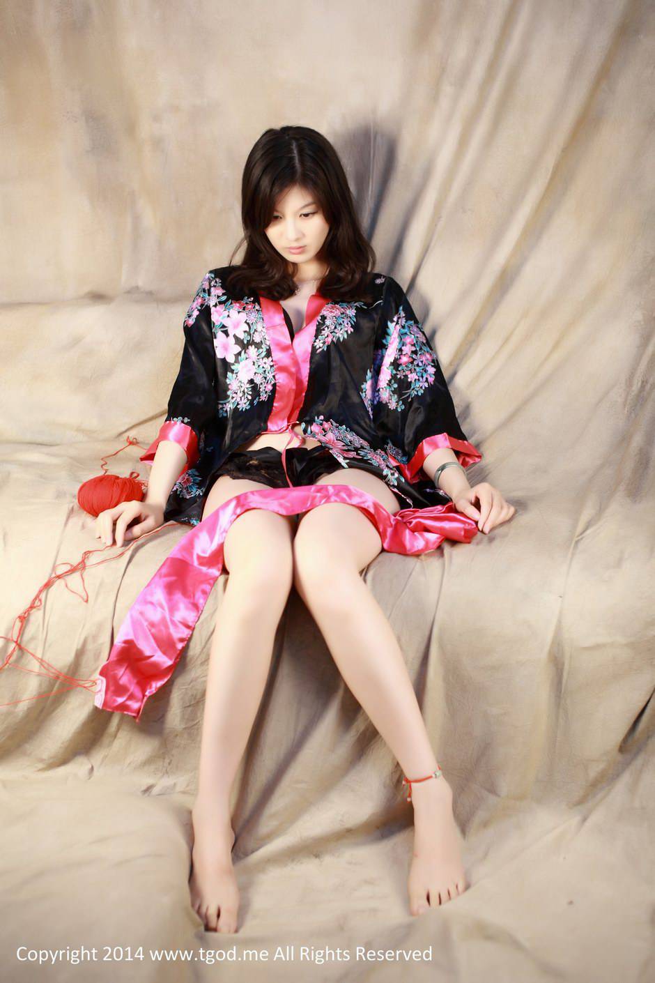 超美貌的现役空姐槿馨极致诱惑私房照