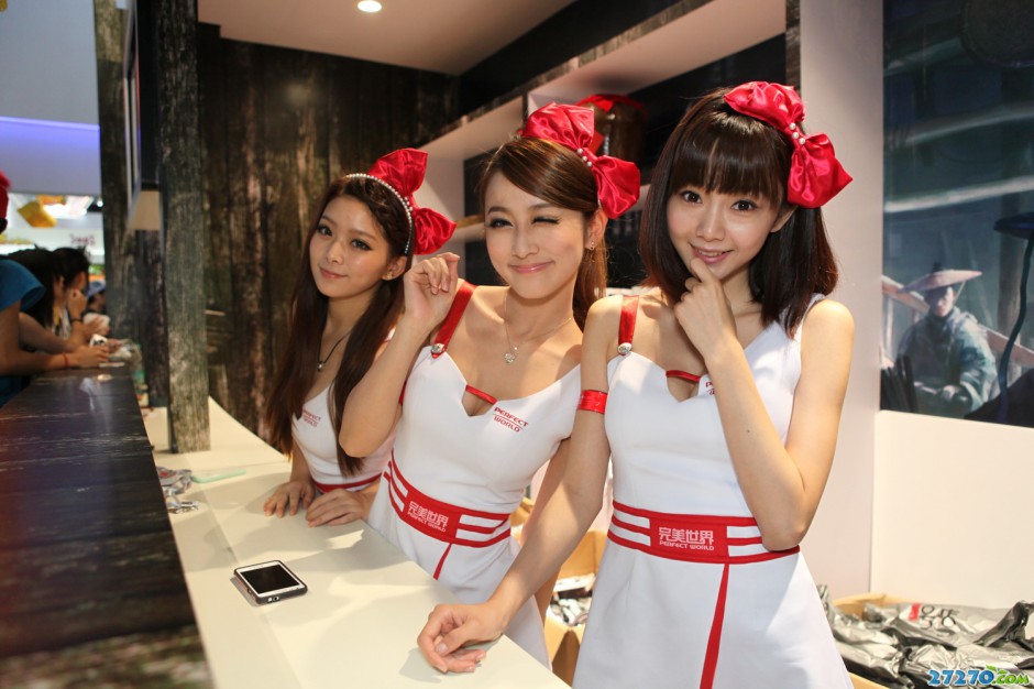 可爱“萌”妹子 完美世界