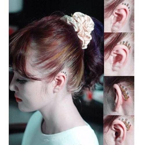 女生耳背小型隐形纹身图案大全