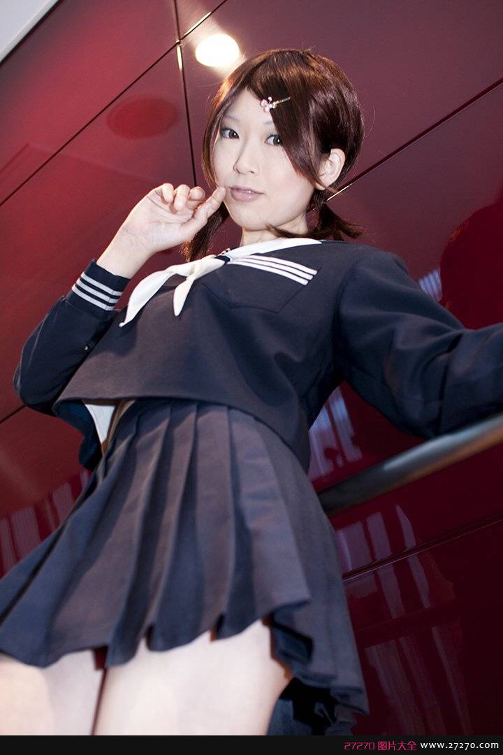 日本妹子制服萌妹诱惑COS
