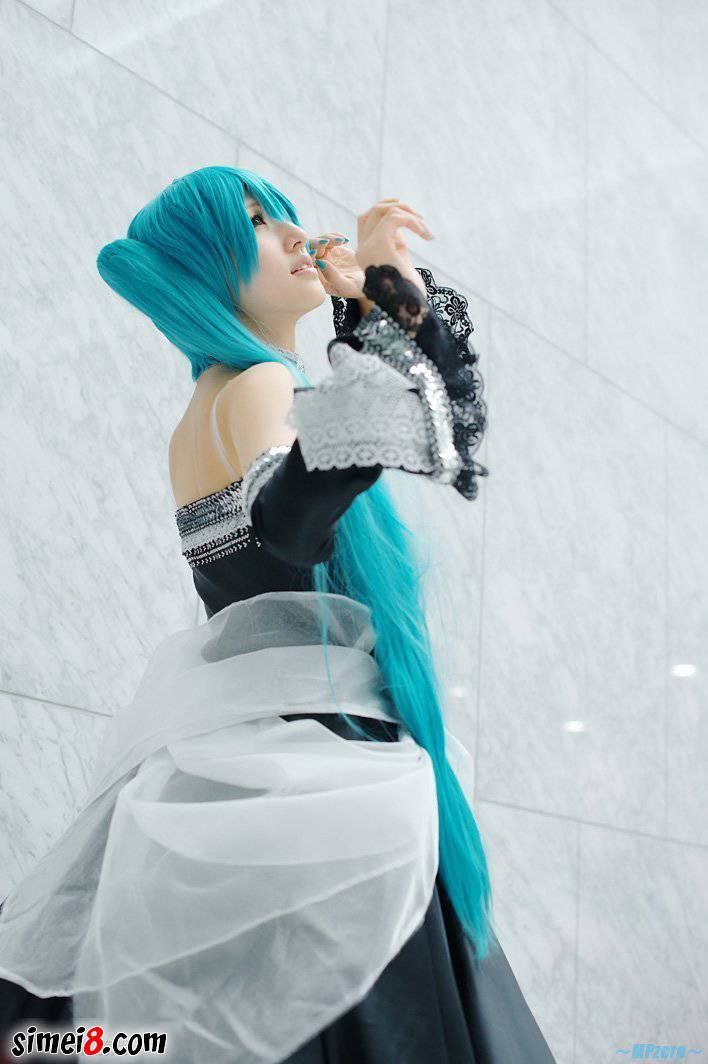 非主流版初音未来cosplay图片欣赏