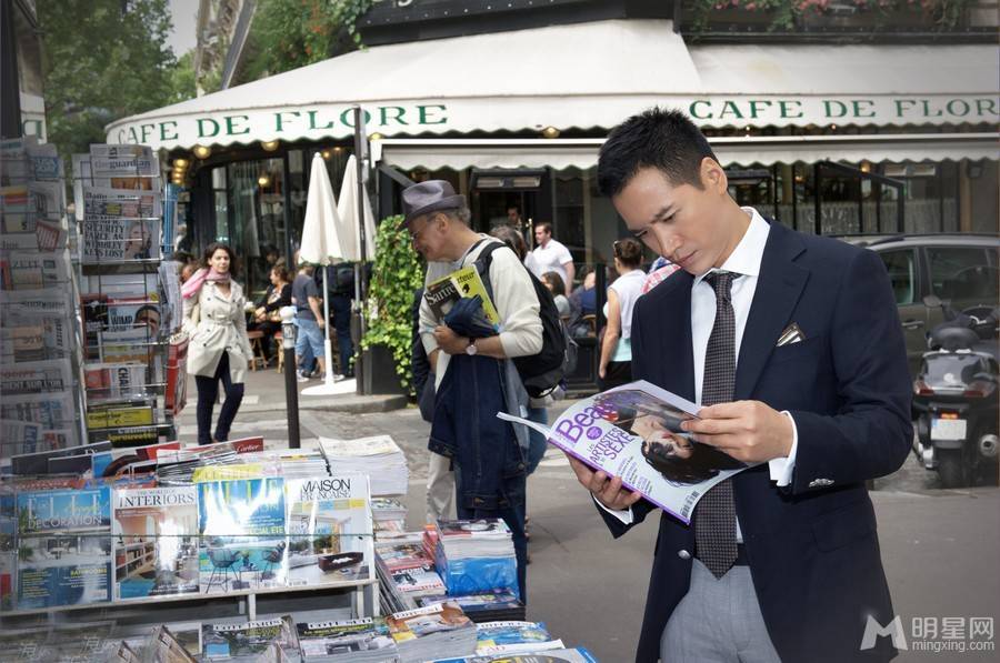 何晟铭帅气型男时尚街拍