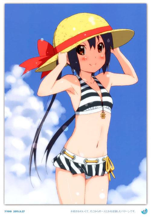 萌系小美女泳装迷人图集